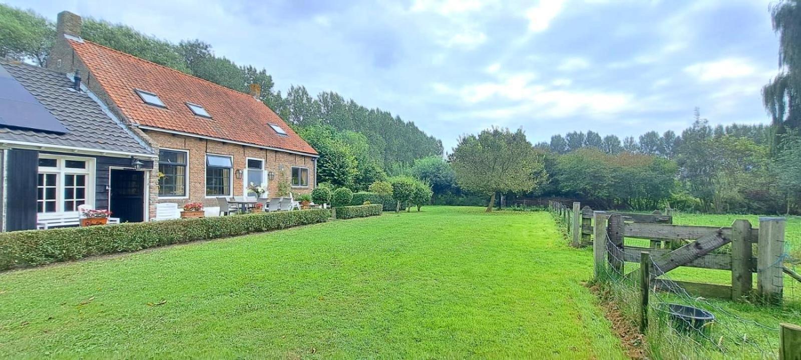 Present- Vakantieboerderij Vp051 Oudelande